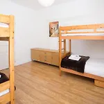 شقة In By Interhome