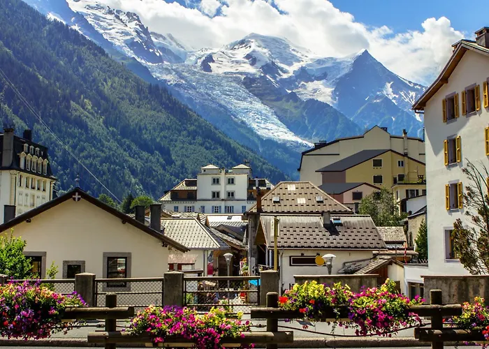In By Interhome Chamonix